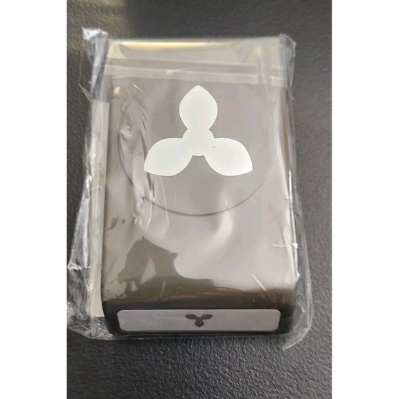 Other - Stampin' Up! Perennial Flowers Paper Punch NEW